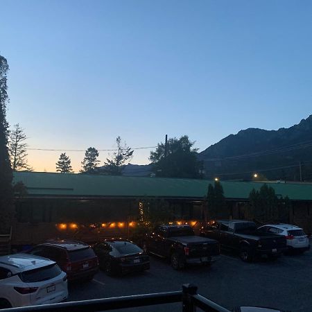 Destination Inn Radium Hot Springs Luaran gambar