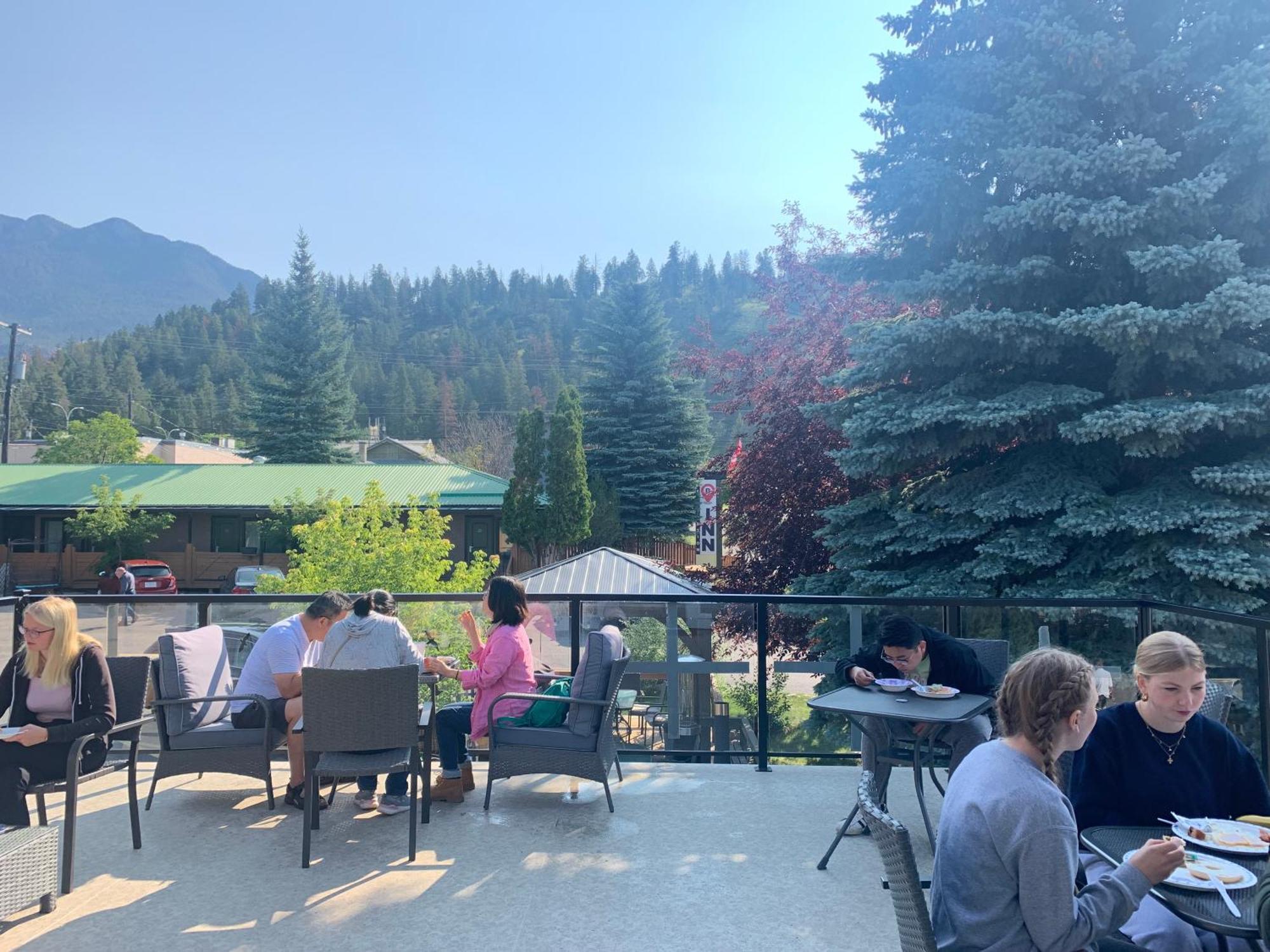 Destination Inn Radium Hot Springs Luaran gambar